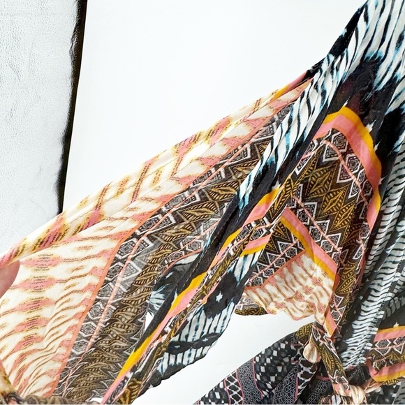 ✅ MEGHAN LOS ANGELES MAXI BOHO DEEP-V NECK KIMONO STYLE SLEEVE WITH SASH SIZE SM - Picture 3 of 9